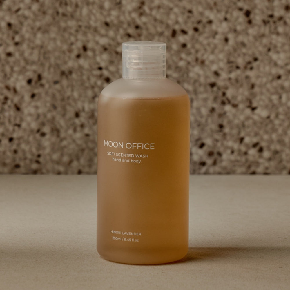 MOONOFFICEHinoki_LavenderHand_BodyWash250ml-1